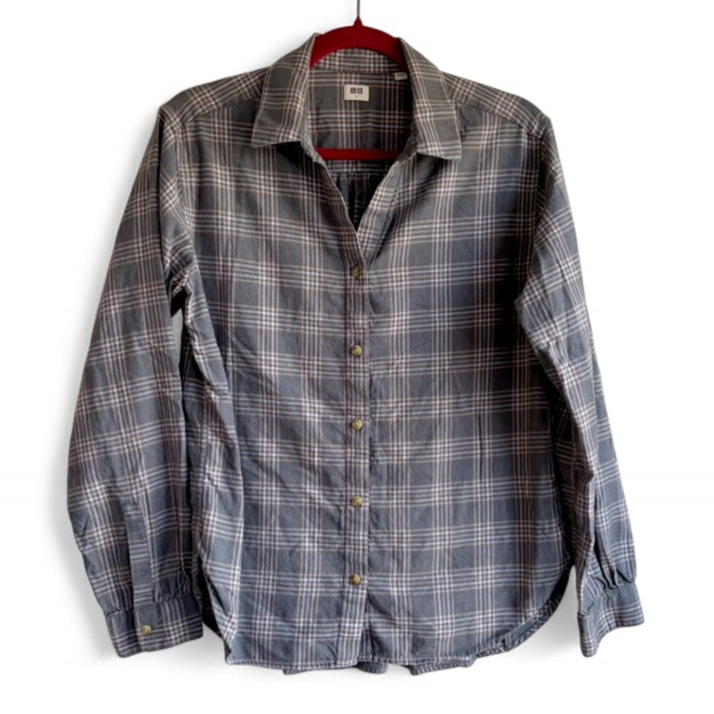 Uniqlo Women's Grey Plaid Flannel Button Down Shirt Size S